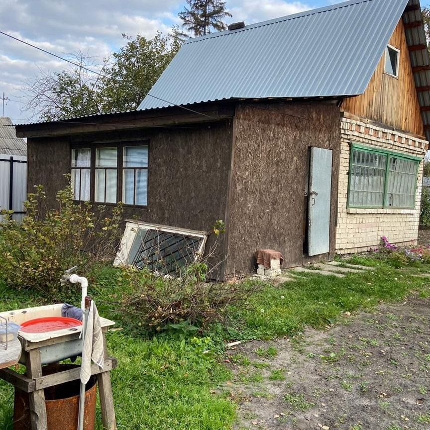 Коттедж, 30 м², 7 соток