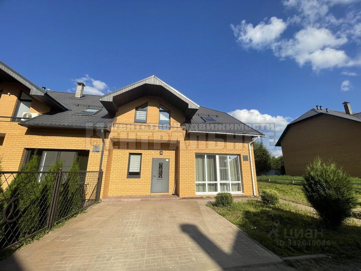 2 этажный, Таунхаус, 168 м², 4 сотки, 2 этажа