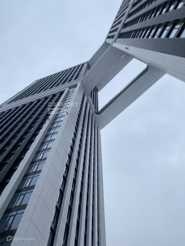 3-комн., 72 м², 2/49 этаж