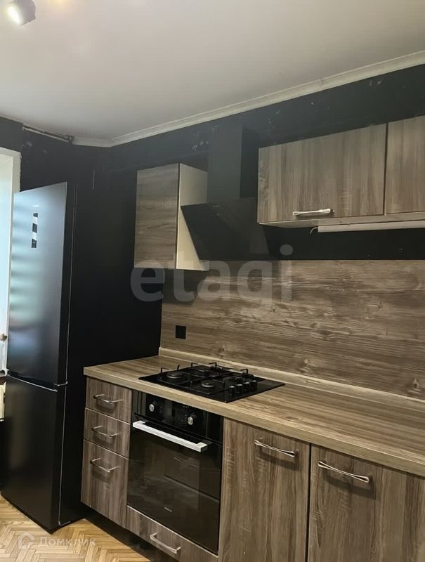 3-комн., 70 м², 1/9 этаж