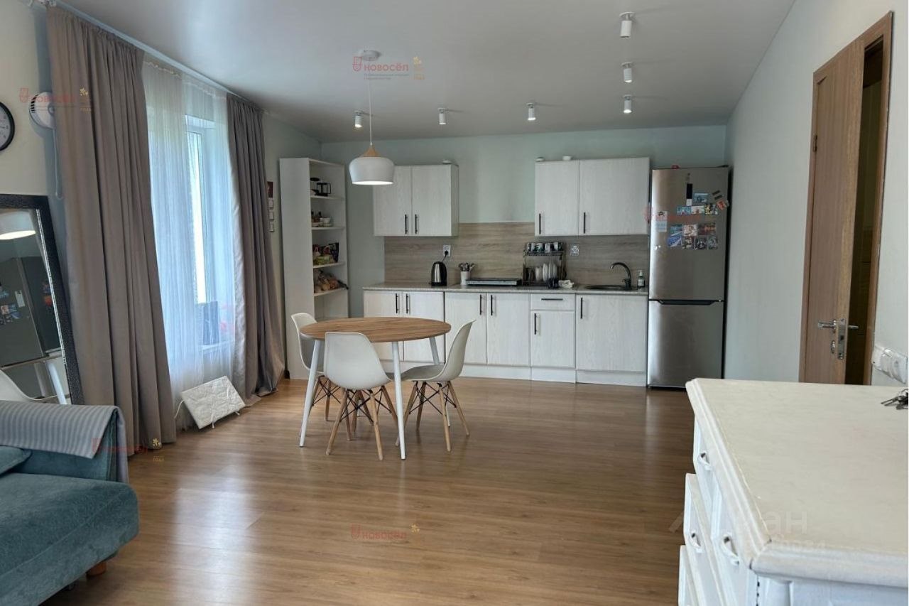 Коттедж, 80 м², 5 соток