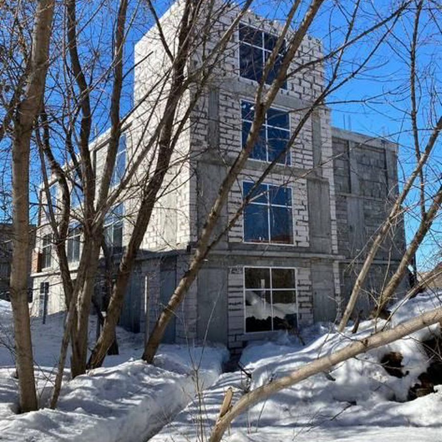 Дом, 794 м2, 7 соток