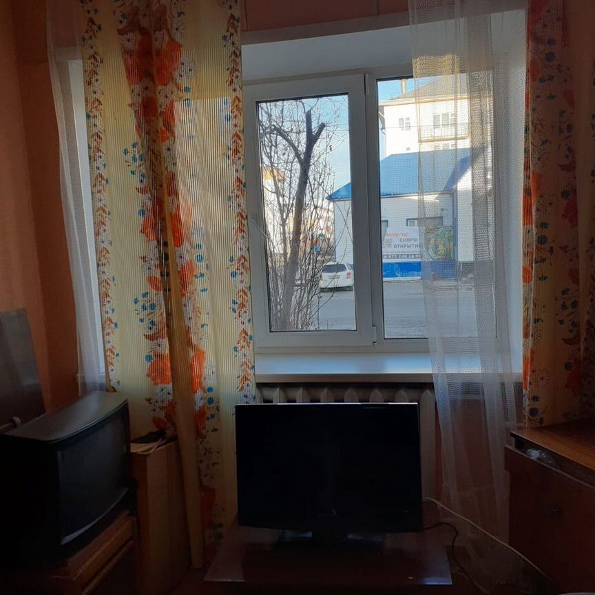 2-комн. квартира, 54 м², 1/2 этаж
