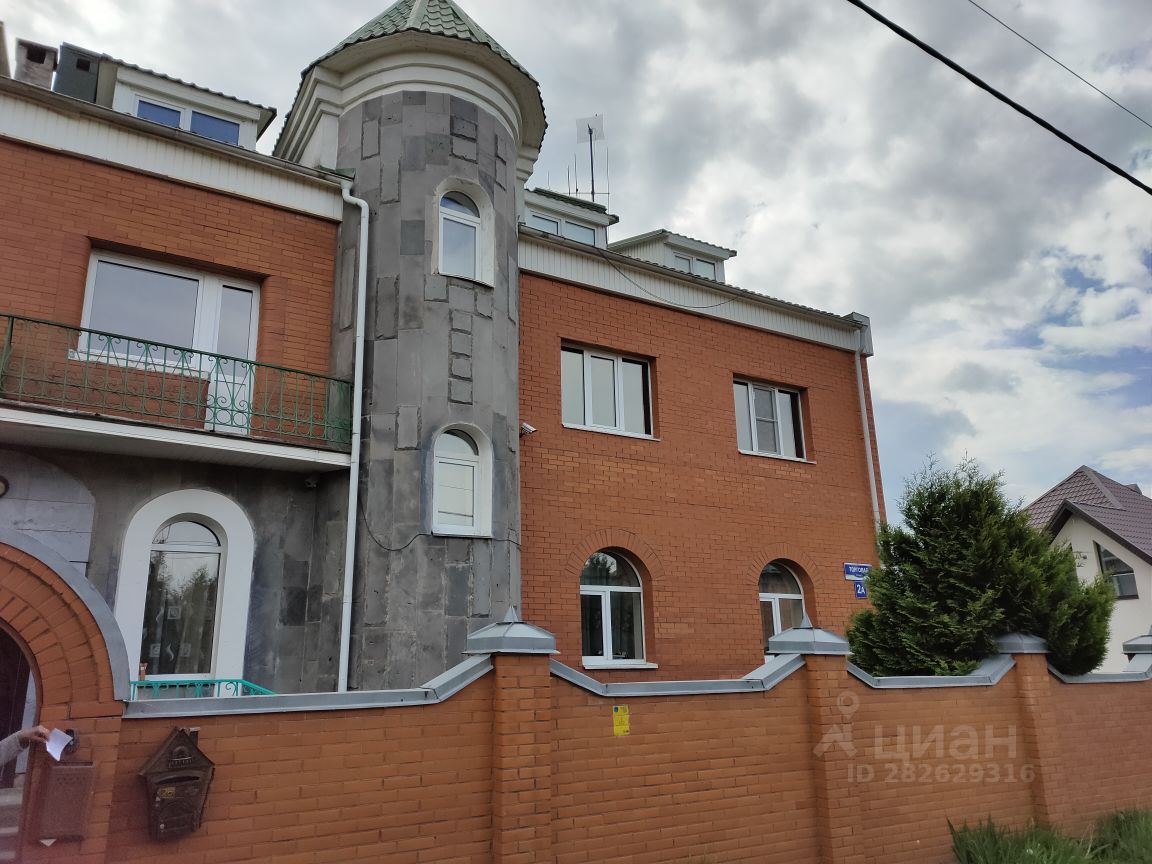 Таунхаус, 584 м², 9.3 соток