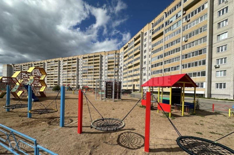 1-комн. квартира, 49.2 м2, 2/10 этаж