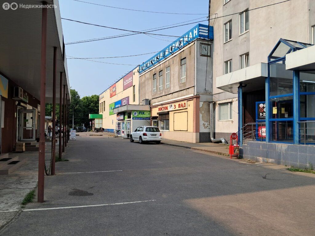 Торговое помещение, 325.5 м², 1/4 этаж