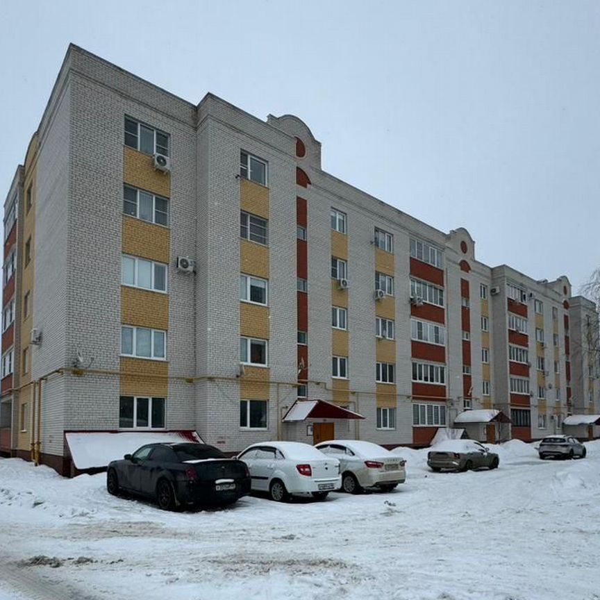 3-комн., 93.3 м², 1/1 этаж