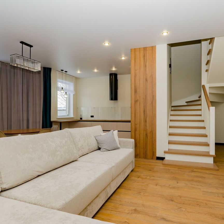 Таунхаус, 192.8 м², 2 сотки