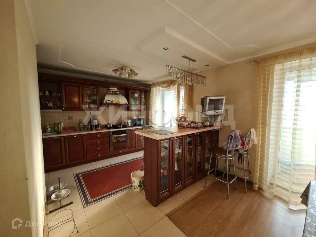 6-комн., 161.7 м², 2/11 этаж