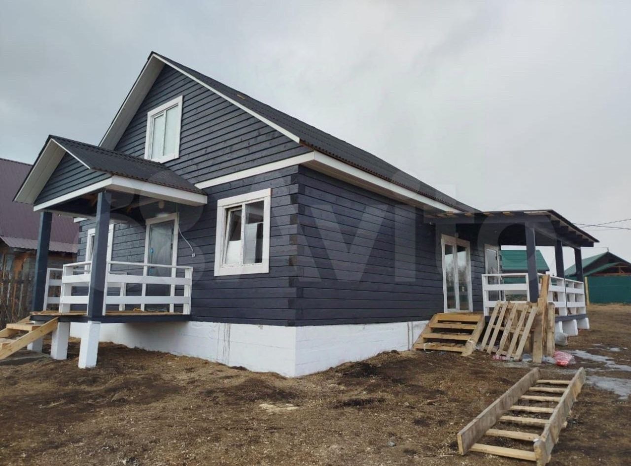 Дом, 180 м², 10 соток