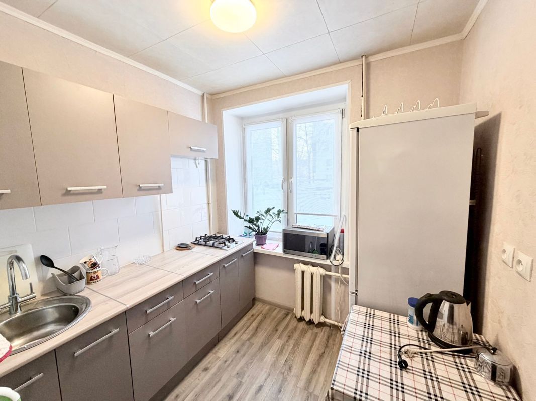2-комн., 41.8 м², 1/5 этаж