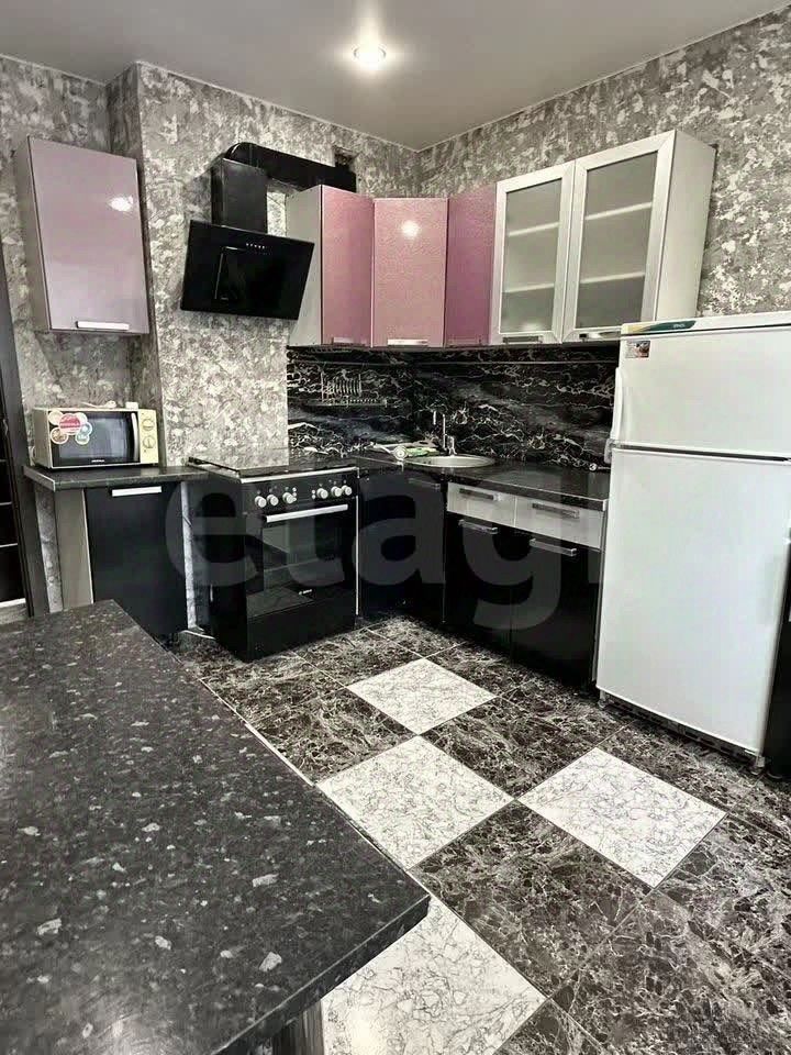 2-комн. квартира, 59 м2, 2/10 этаж
