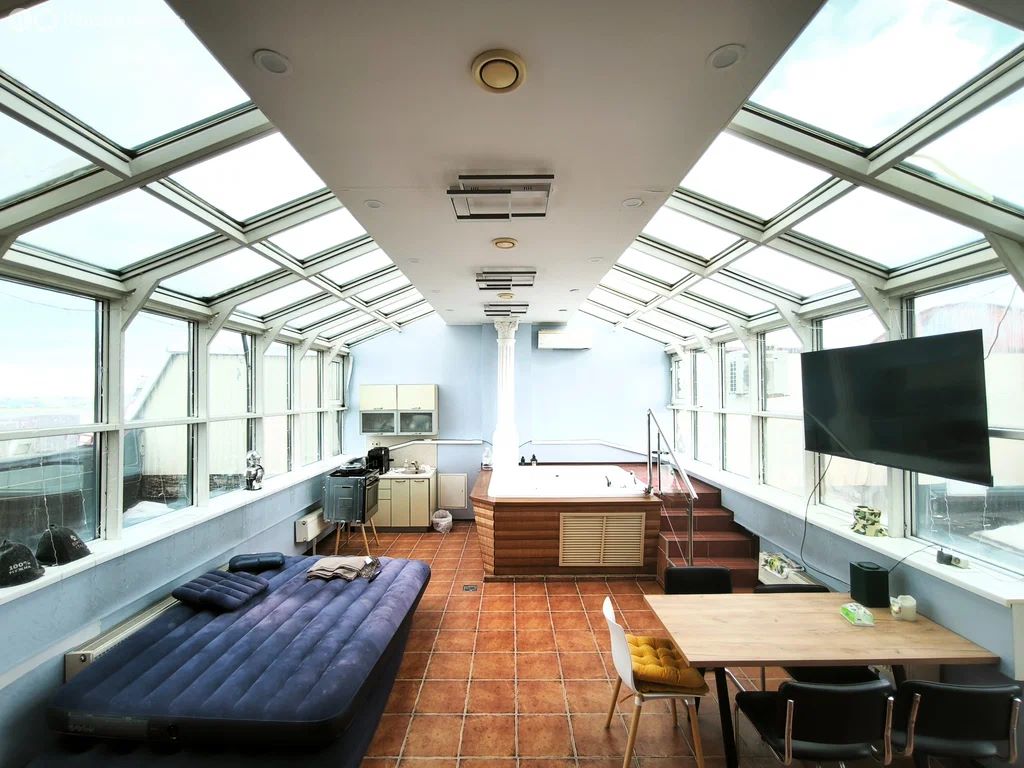 3-комн., 165 м², 11/12 этаж
