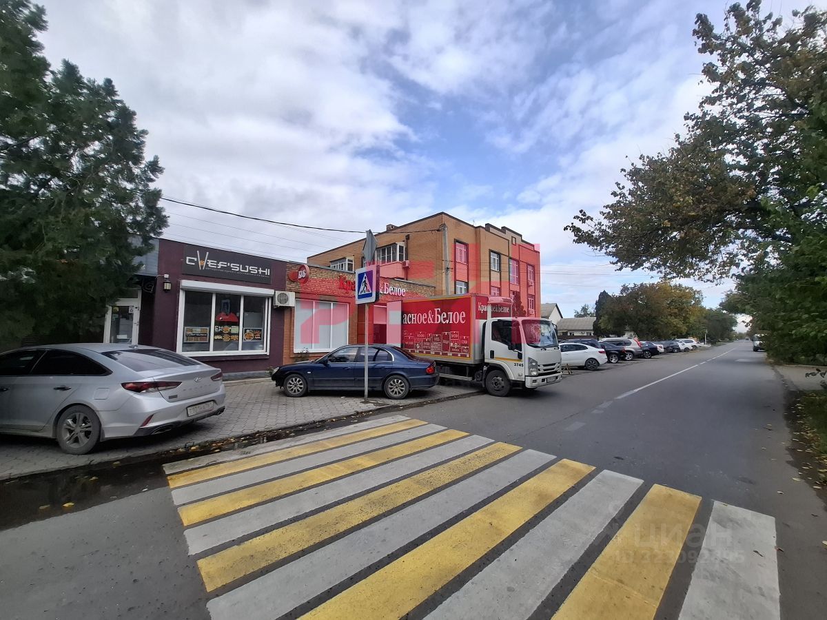 Торговое помещение, 100 м², 1/1 этаж