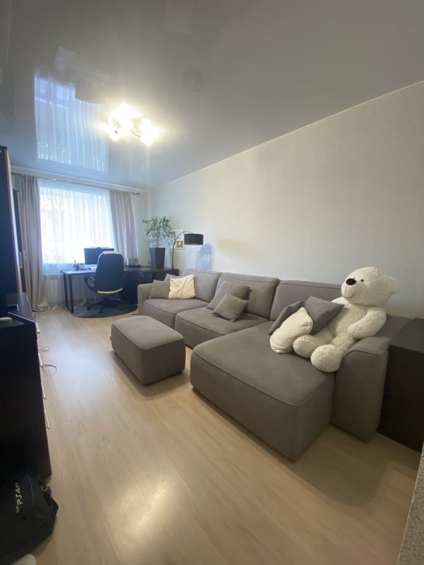 2-комн., 73 м², 1/10 этаж
