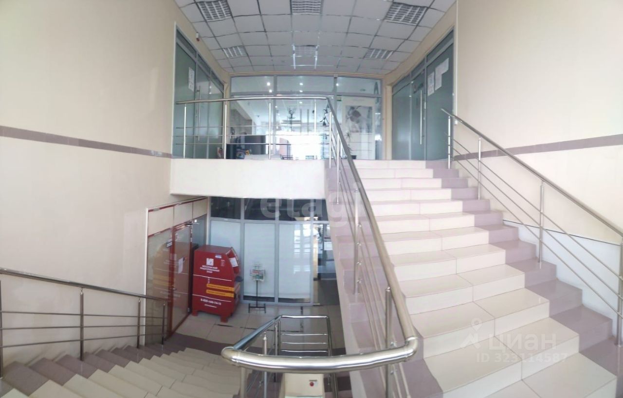 Офис, 174.4 м², 2/4 этаж