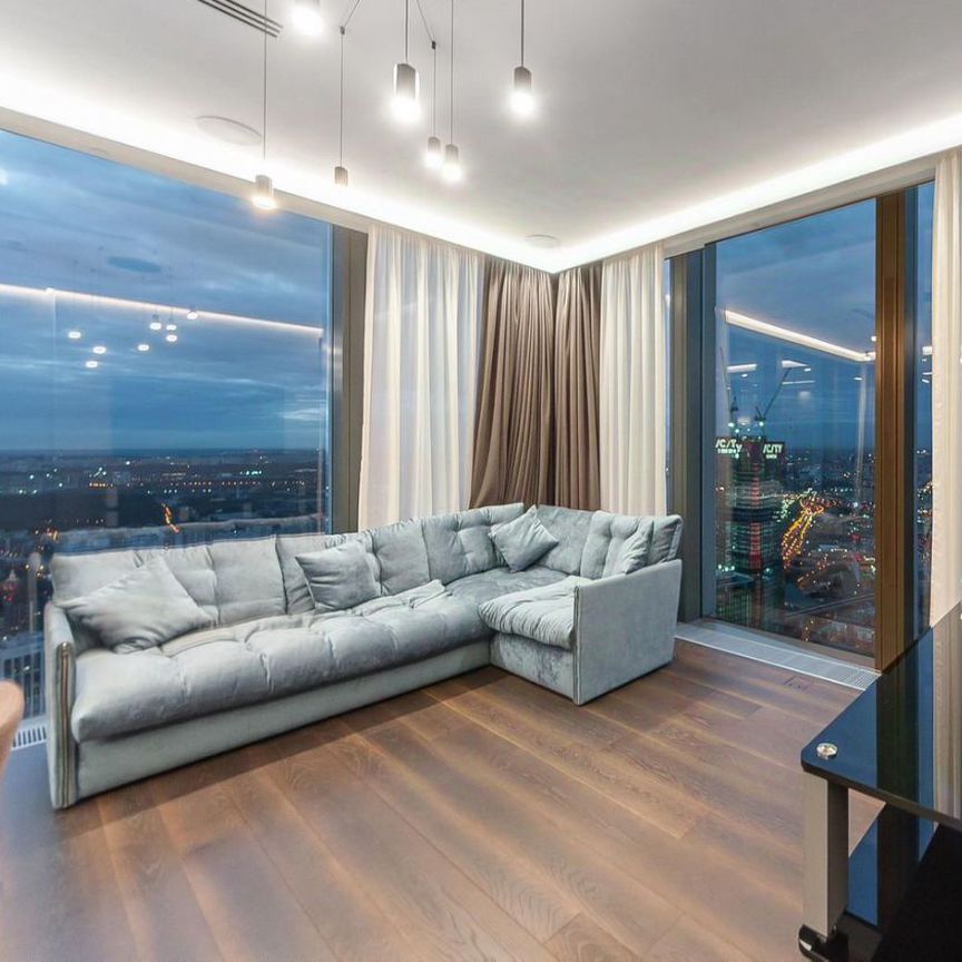 3-комн., 145 м², 55/68 этаж