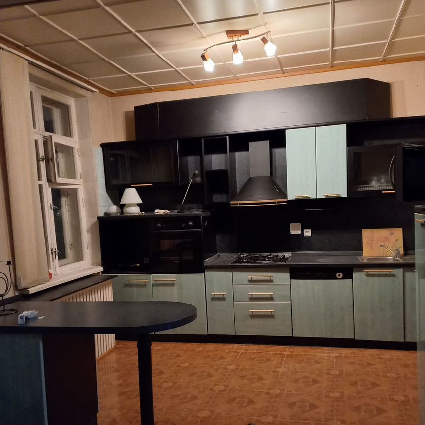 4-комн. квартира, 103 м², 3/4 этаж