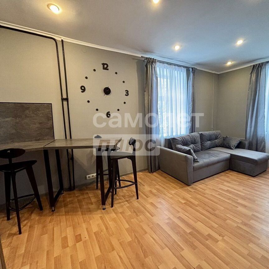 4-комн. квартира, 95.9 м2, 1/3 этаж