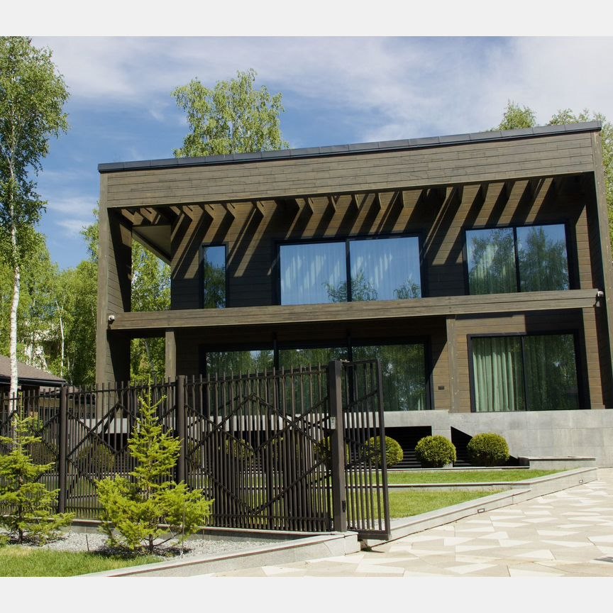 Дом, 200 м², 12 соток