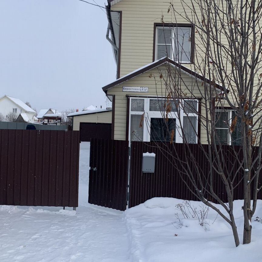 Таунхаус, 105 м², 4.7 сотки