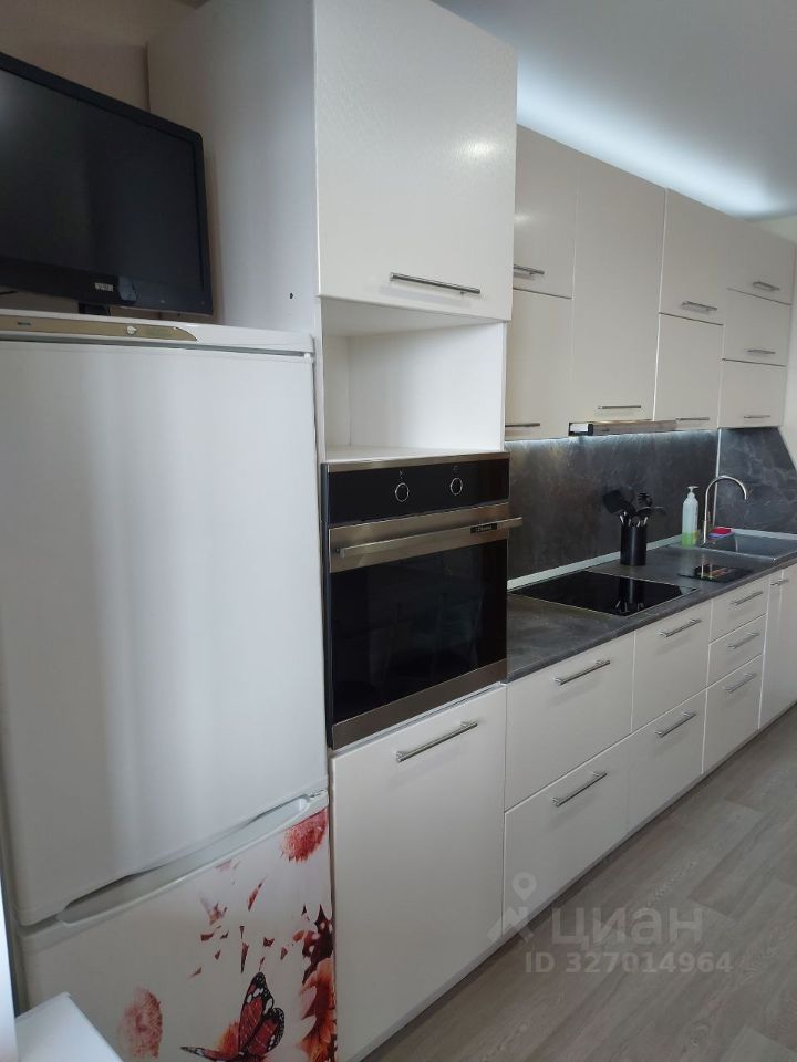2-комн. квартира, 62 м2, 8/10 этаж