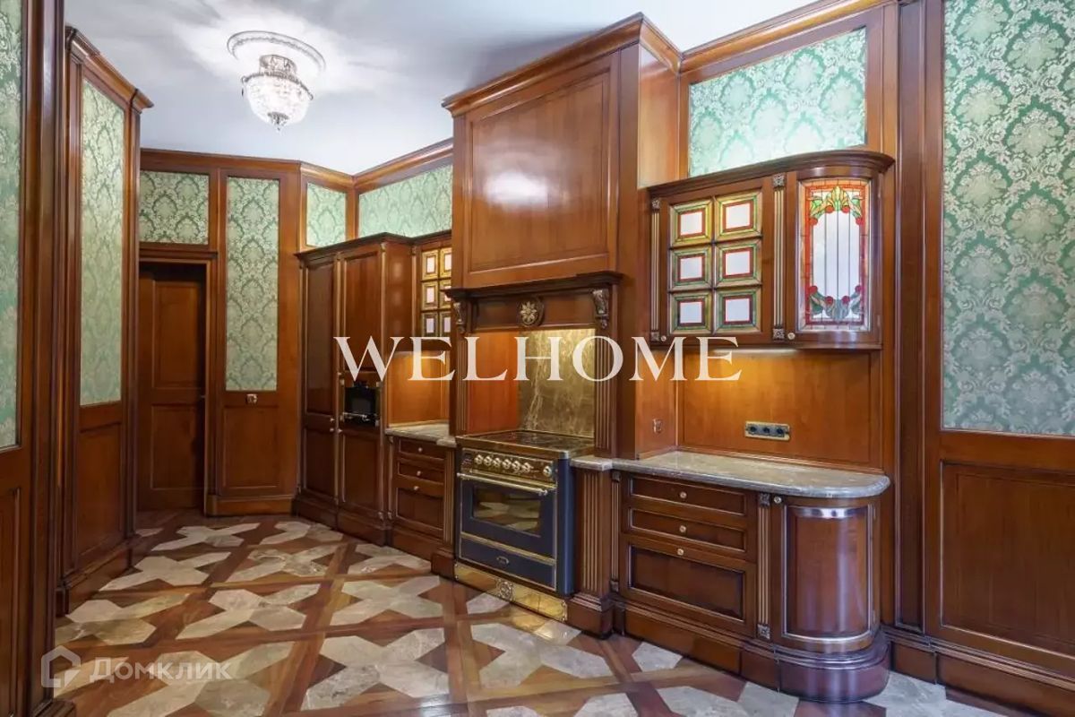 2-комн., 123 м², 2/6 этаж