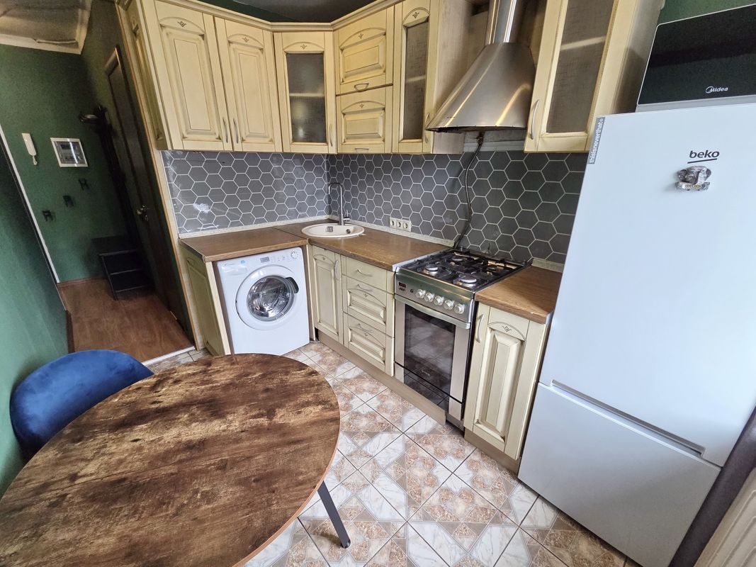 1-комн., 27 м², 1/8 этаж
