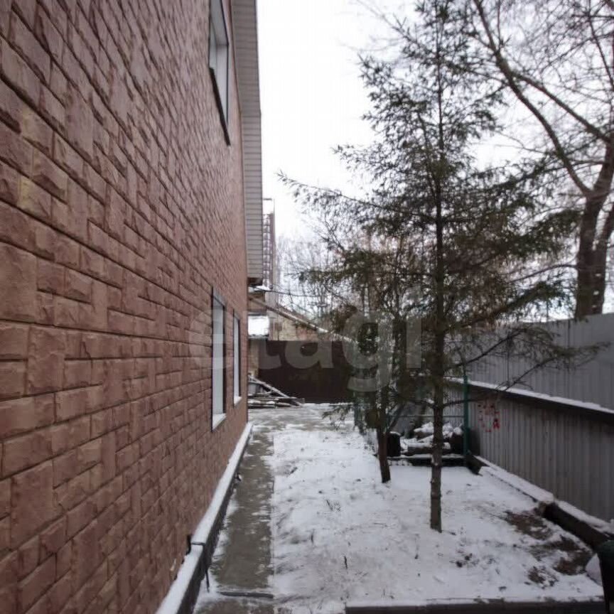 Дом, 103.9 м², 3 сотки