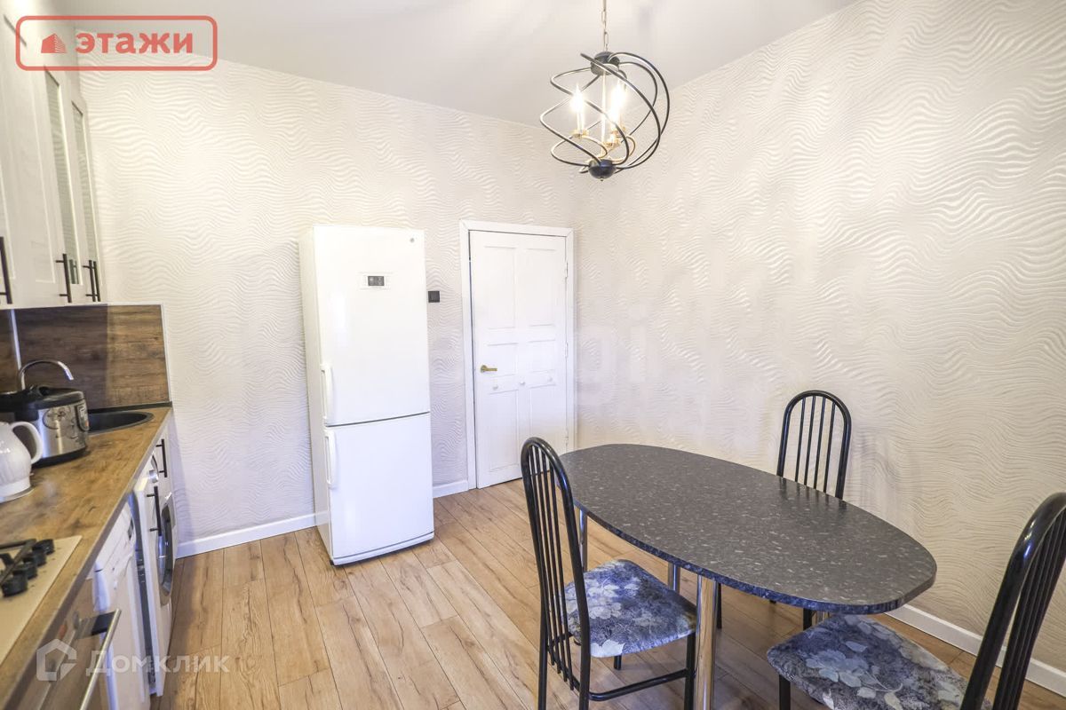 3-комн., 81.2 м², 4/4 этаж