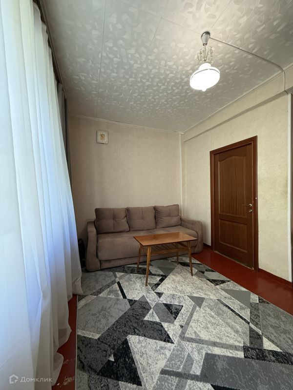 3-комн., 65 м², 1/6 этаж