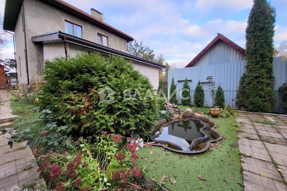 Дом, 145.7 м², 10 соток