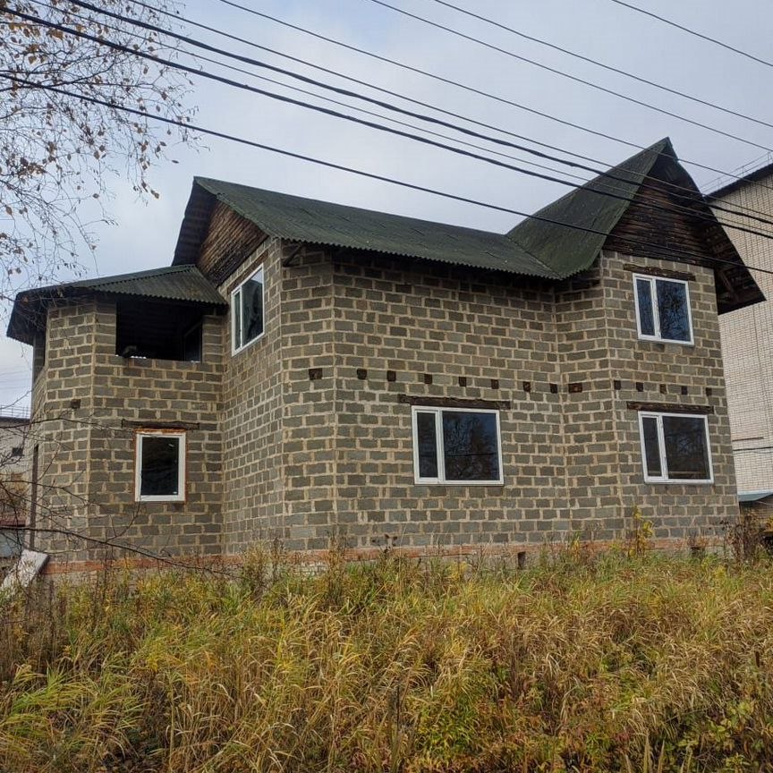 Дом, 120 м², 10 соток