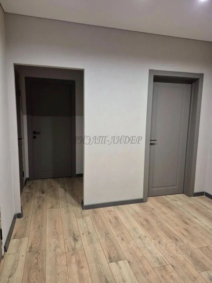 2-комн. квартира, 66 м2, 3/8 этаж