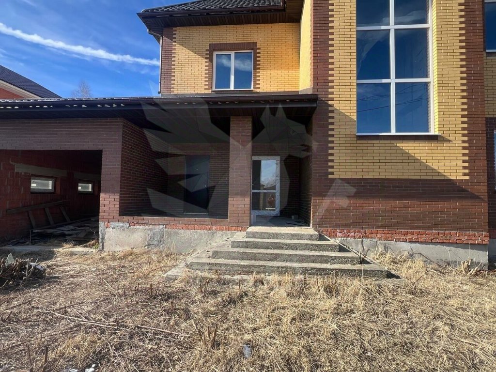 Коттедж, 360.7 м², 10 соток