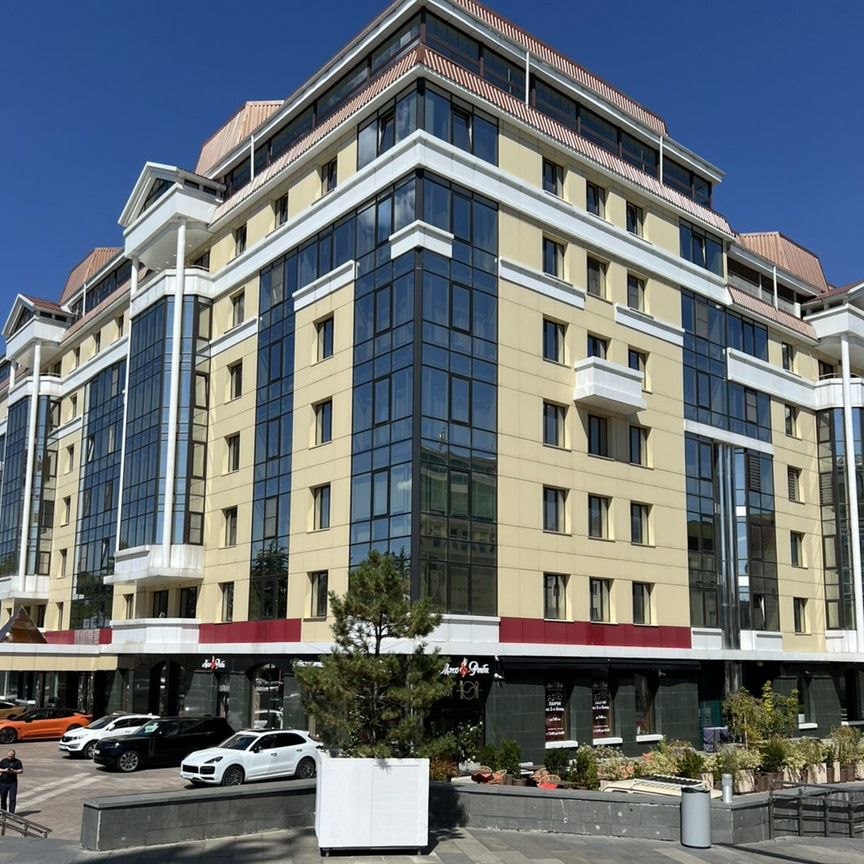 3-комн., 163 м², 5/7 этаж