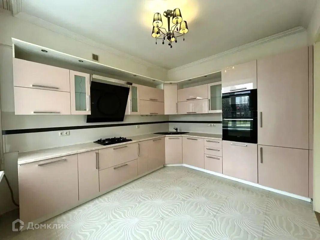 3-комн., 98.1 м², 2/5 этаж