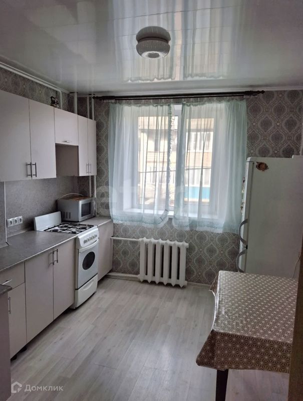 2-комн. квартира, 49.7 м², 1/3 этаж