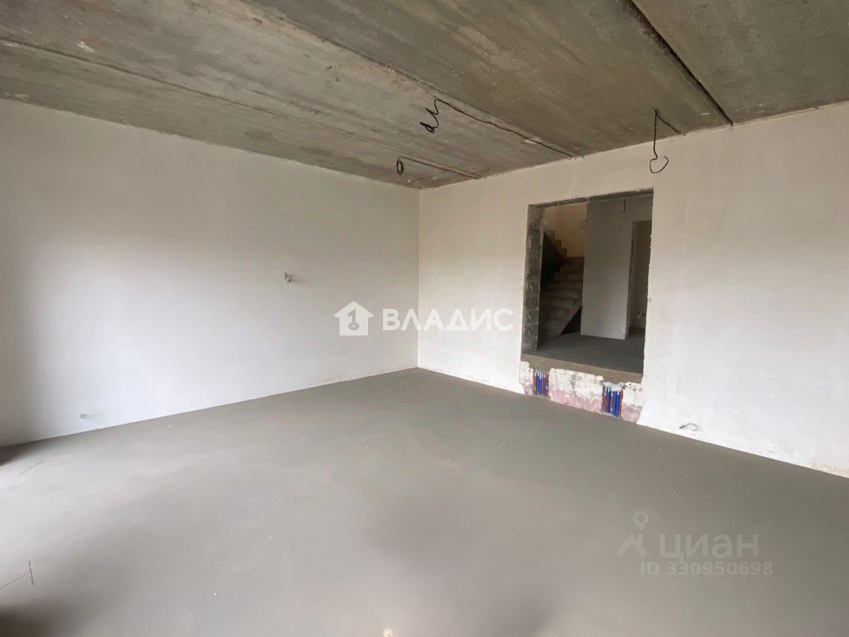 2 этажный, Таунхаус, 150 м², 3.6 сотки, 2 этажа
