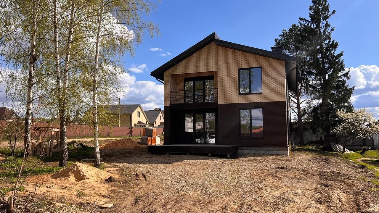 Коттедж, 176 м², 11 соток