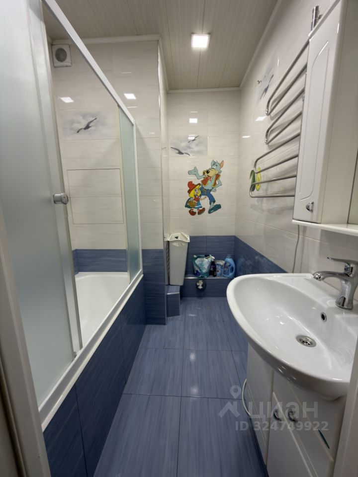 3-комн. квартира, 105 м2, 1/20 этаж