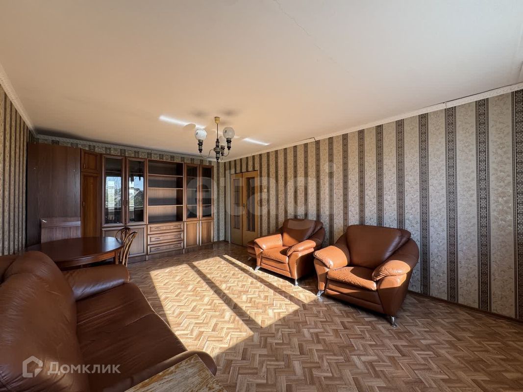 2-комн., 63 м², 3/6 этаж