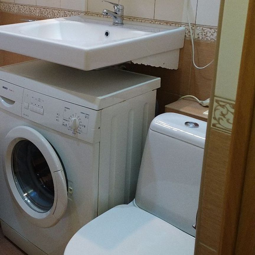 3-комн., 42 м², 1/5 этаж