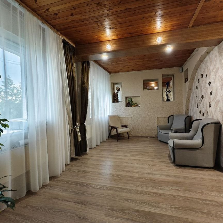  коттедж, 367 м², 22 сотки