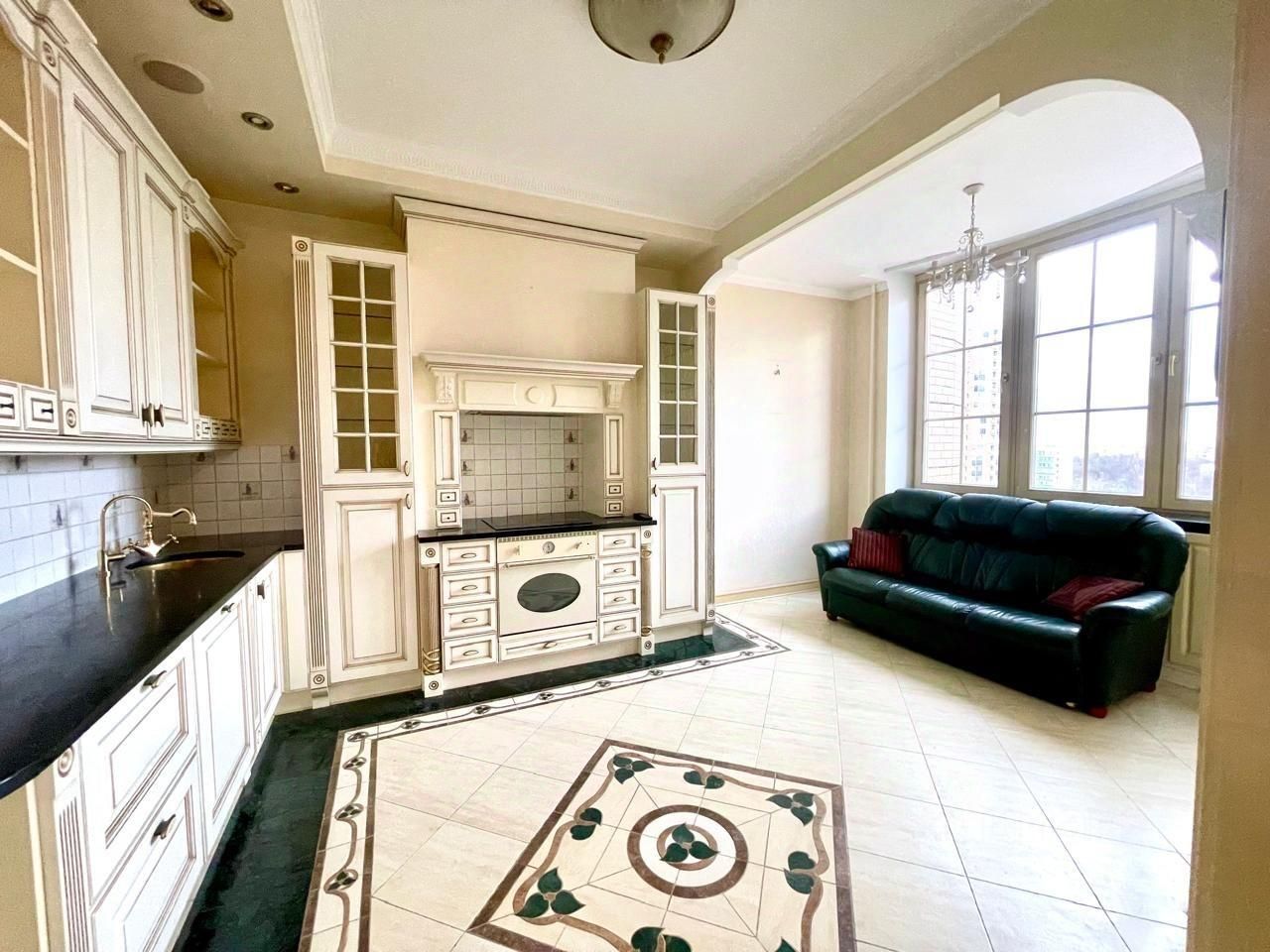 4-комн., 160 м², 12/22 этаж