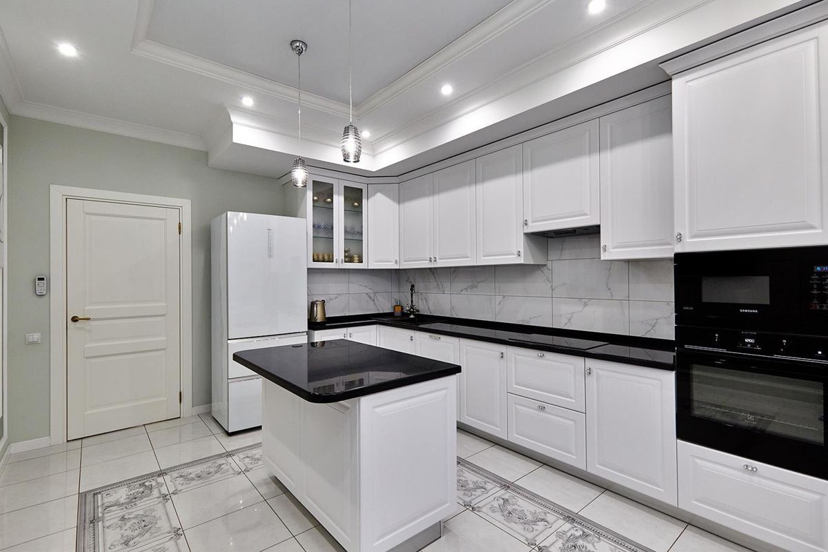 2-комн., 80 м², 9/16 этаж