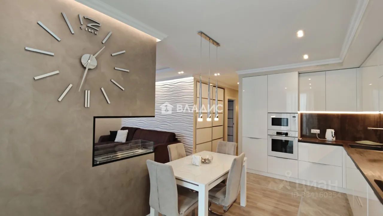 3-комн., 105 м², 7/17 этаж