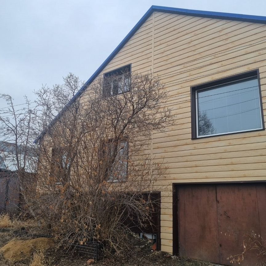 Дом, 235.2 м², 4.3 сотки