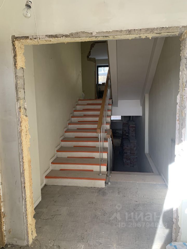3 этажный, Таунхаус, 320.5 м², 1 сотка, 3 этажа
