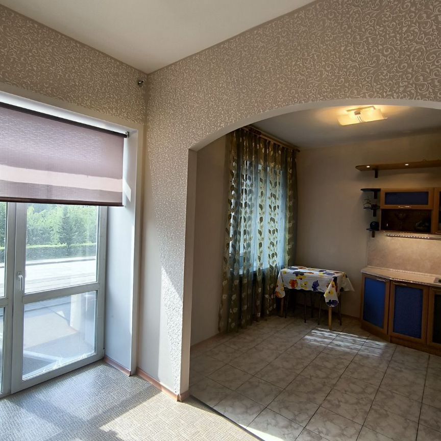 3-комн., 76.4 м², 2/4 этаж